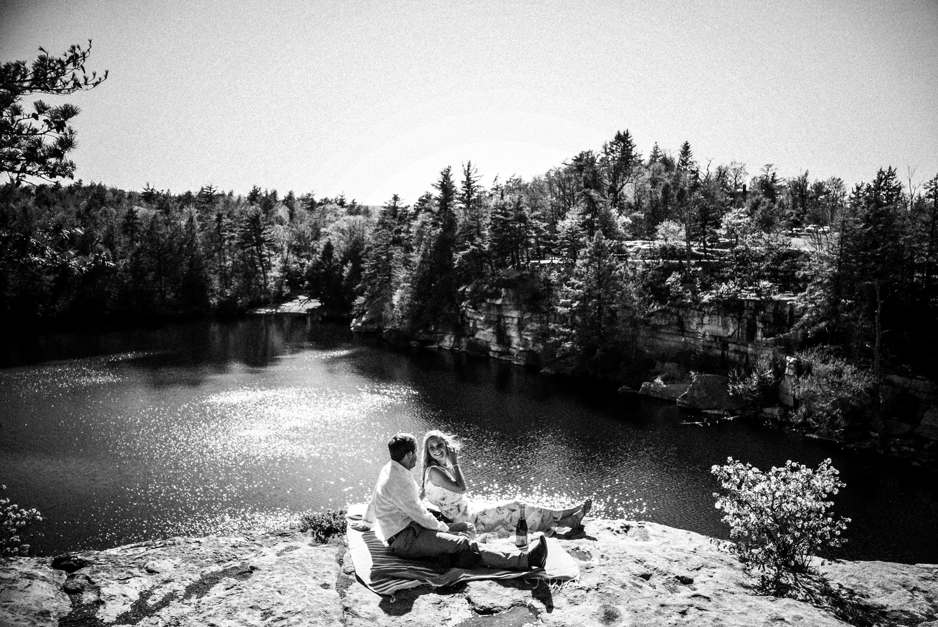Lake Minnewaska engagement 