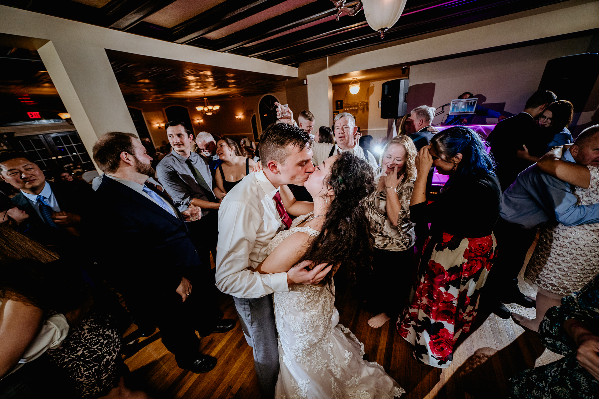 Mountain View Manor wedding photographer | J.Ferrara Photography Mountain View Manor wedding photographers