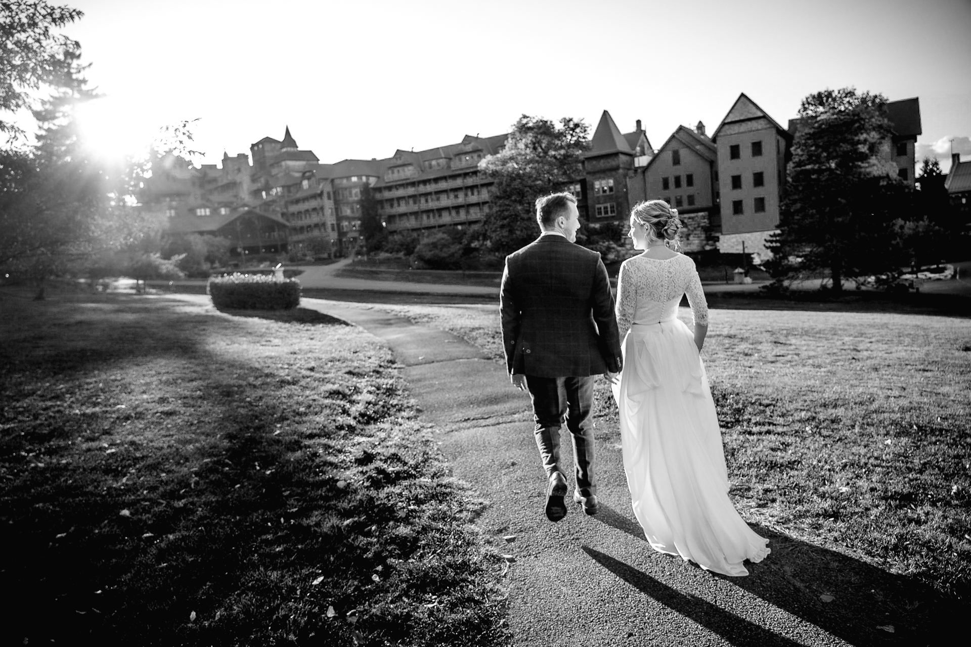 Wedding Photographer Mohonk Mountain House