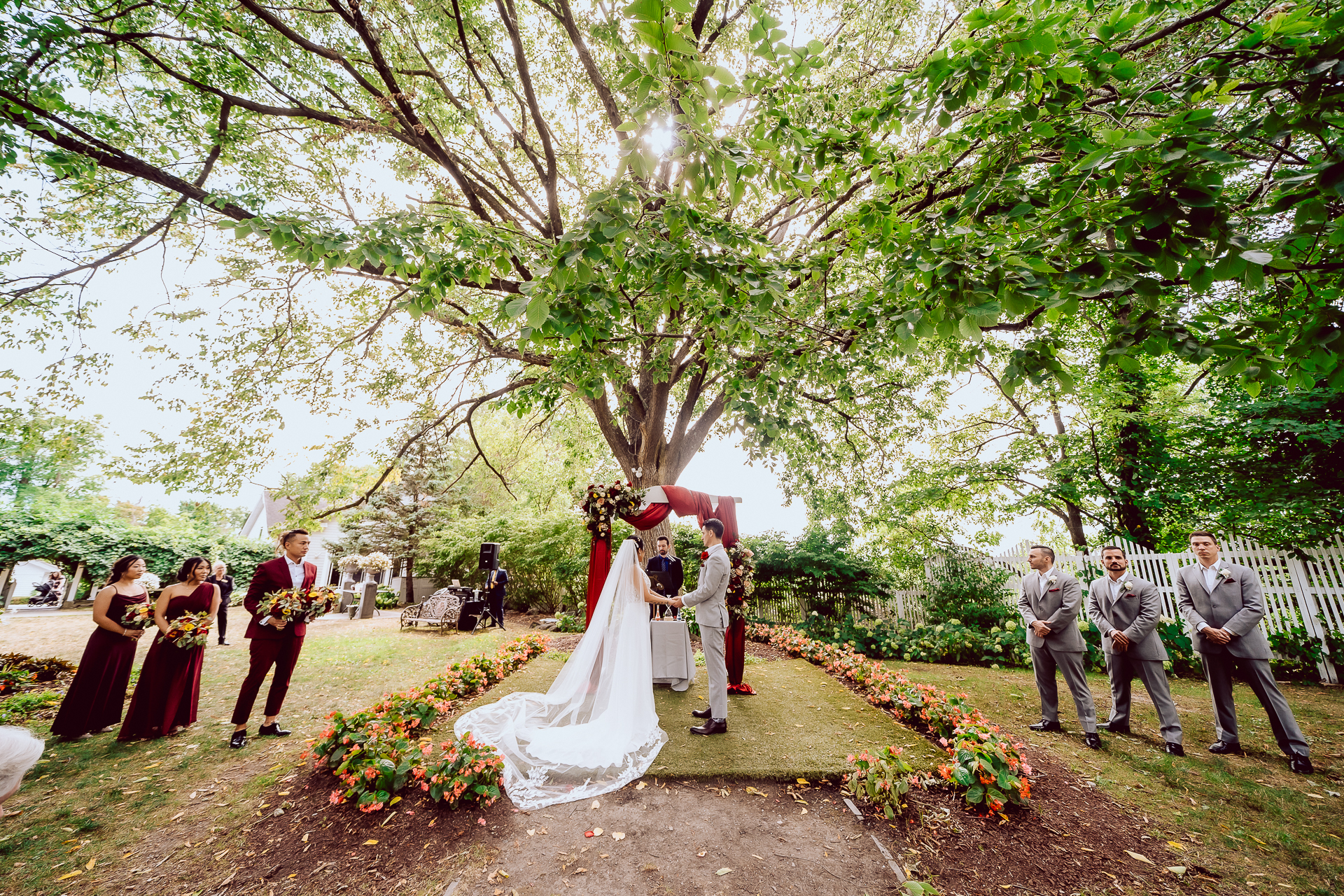 FEAST at Round hill wedding photographer