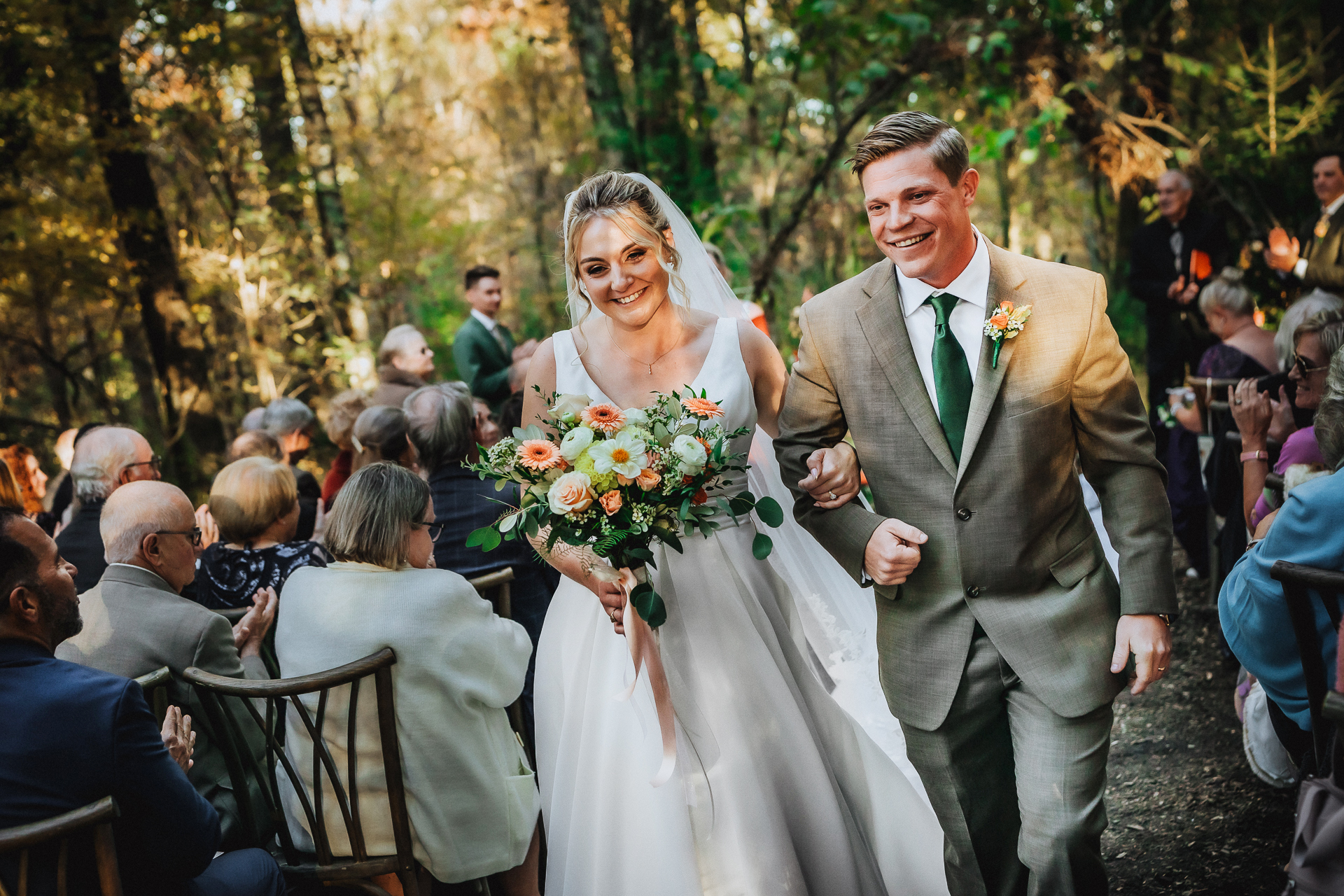 Black Walnut Farm wedding photographer