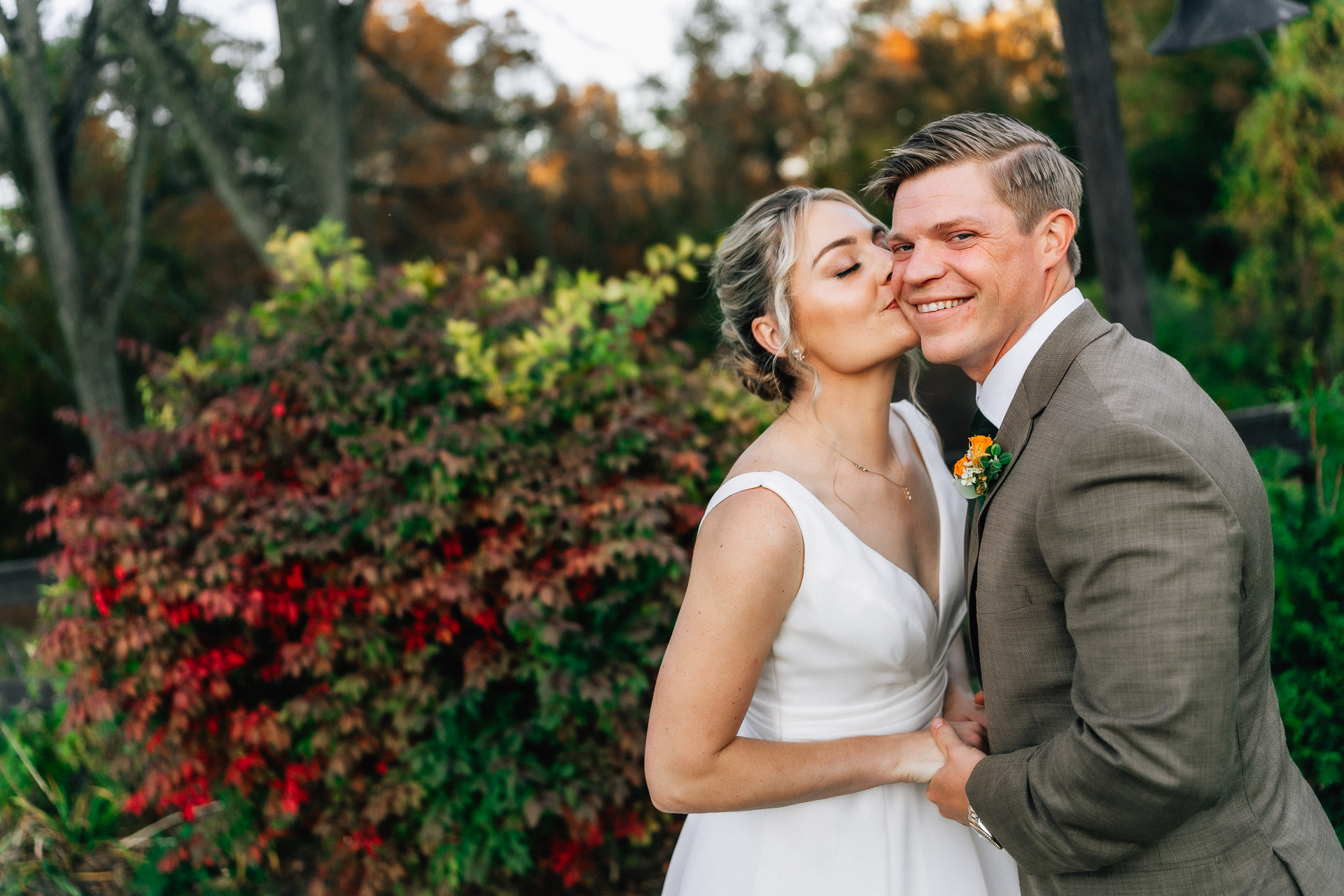 Black Walnut Farm wedding photographer 