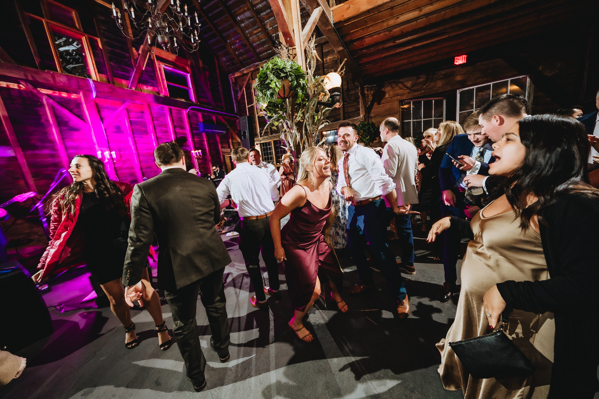 Black Walnut Farm wedding photographer Black Walnut Farm wedding photographer 