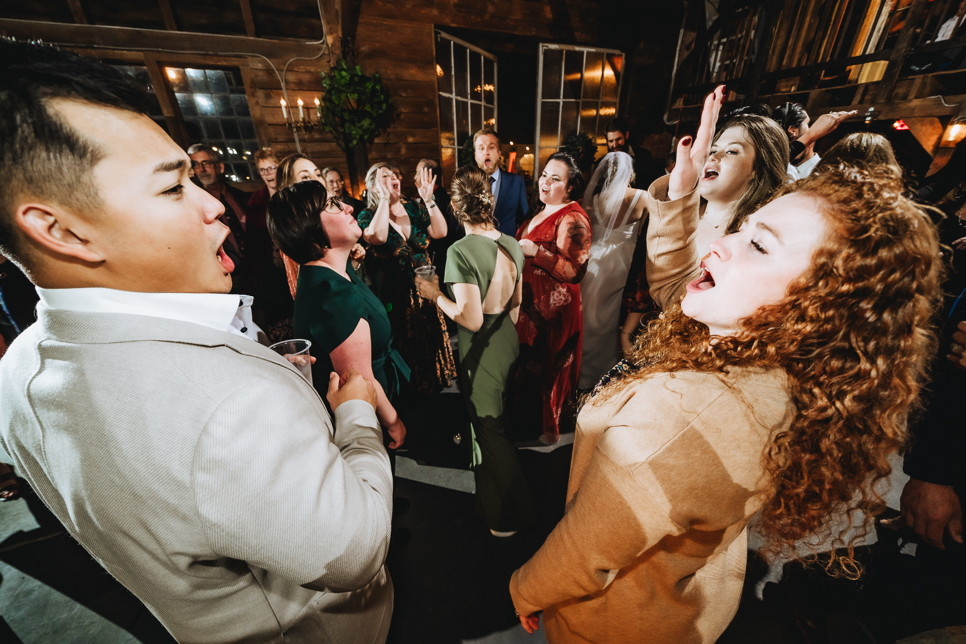 Black Walnut Farm wedding photographer