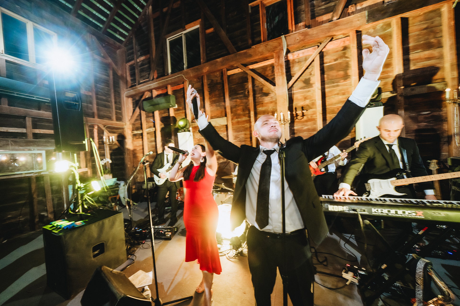 Black Walnut Farm wedding photographer 