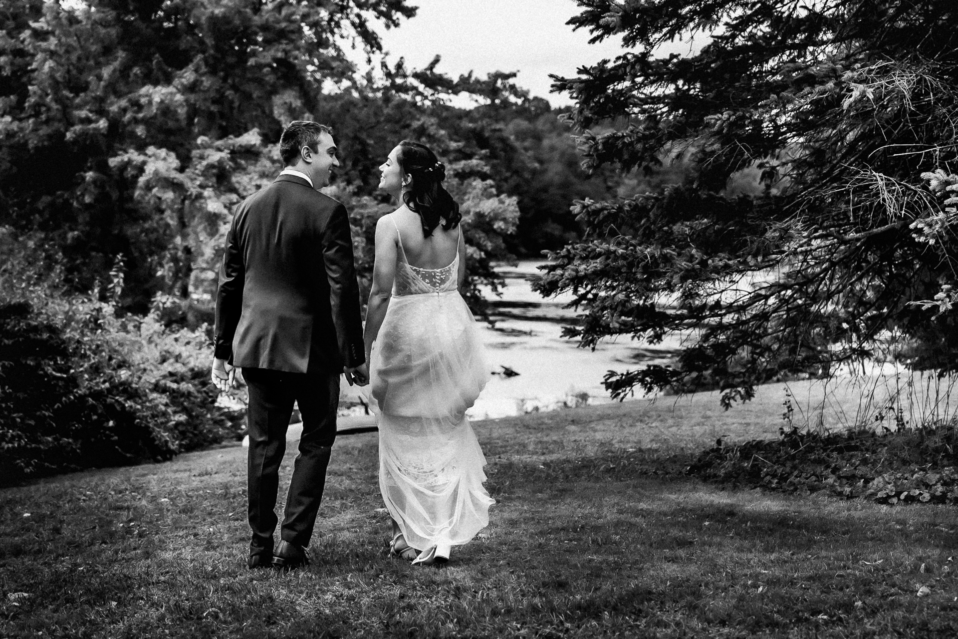 Vanderbilt Lakeside Wedding Photos