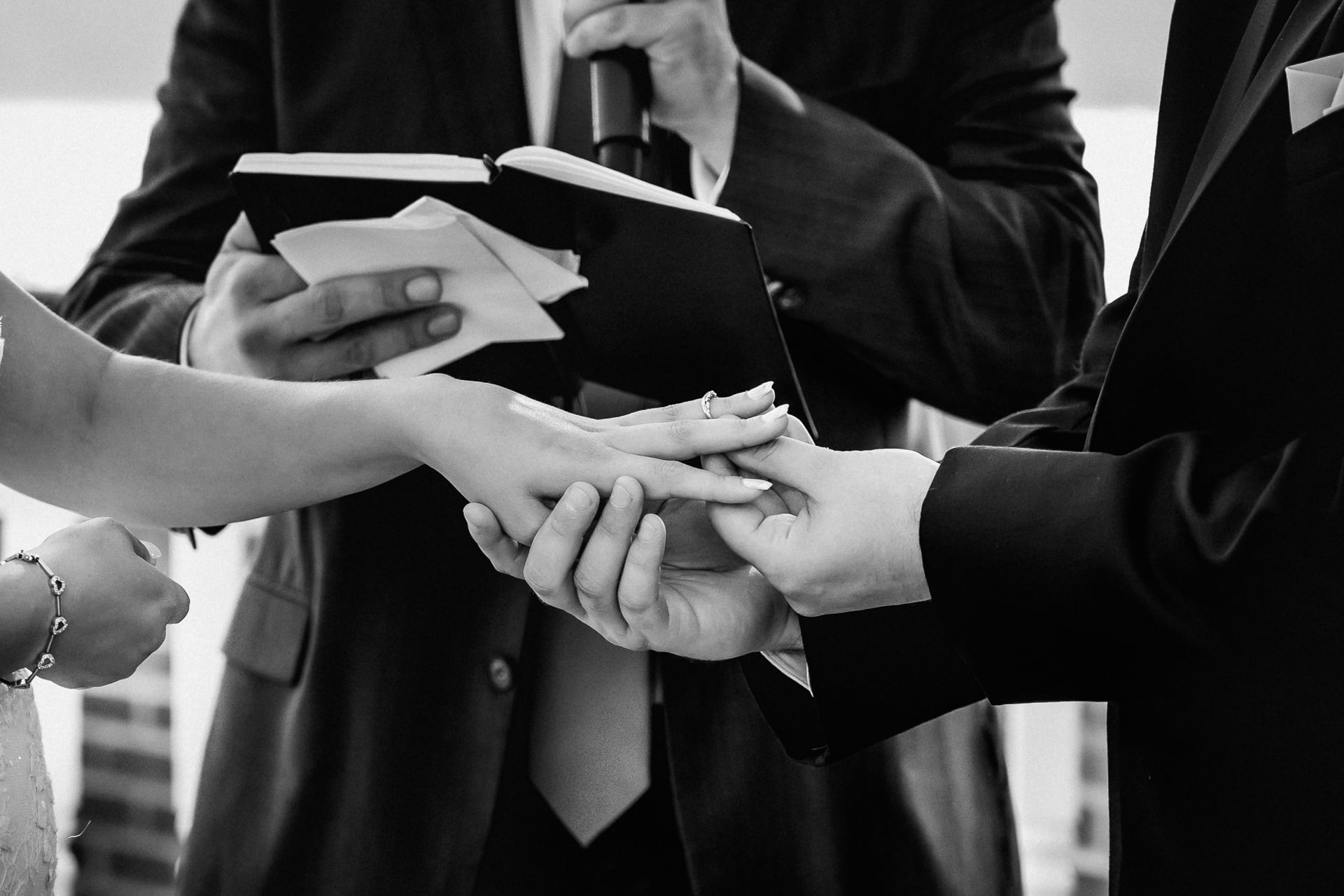 Hudson Valley wedding photographer