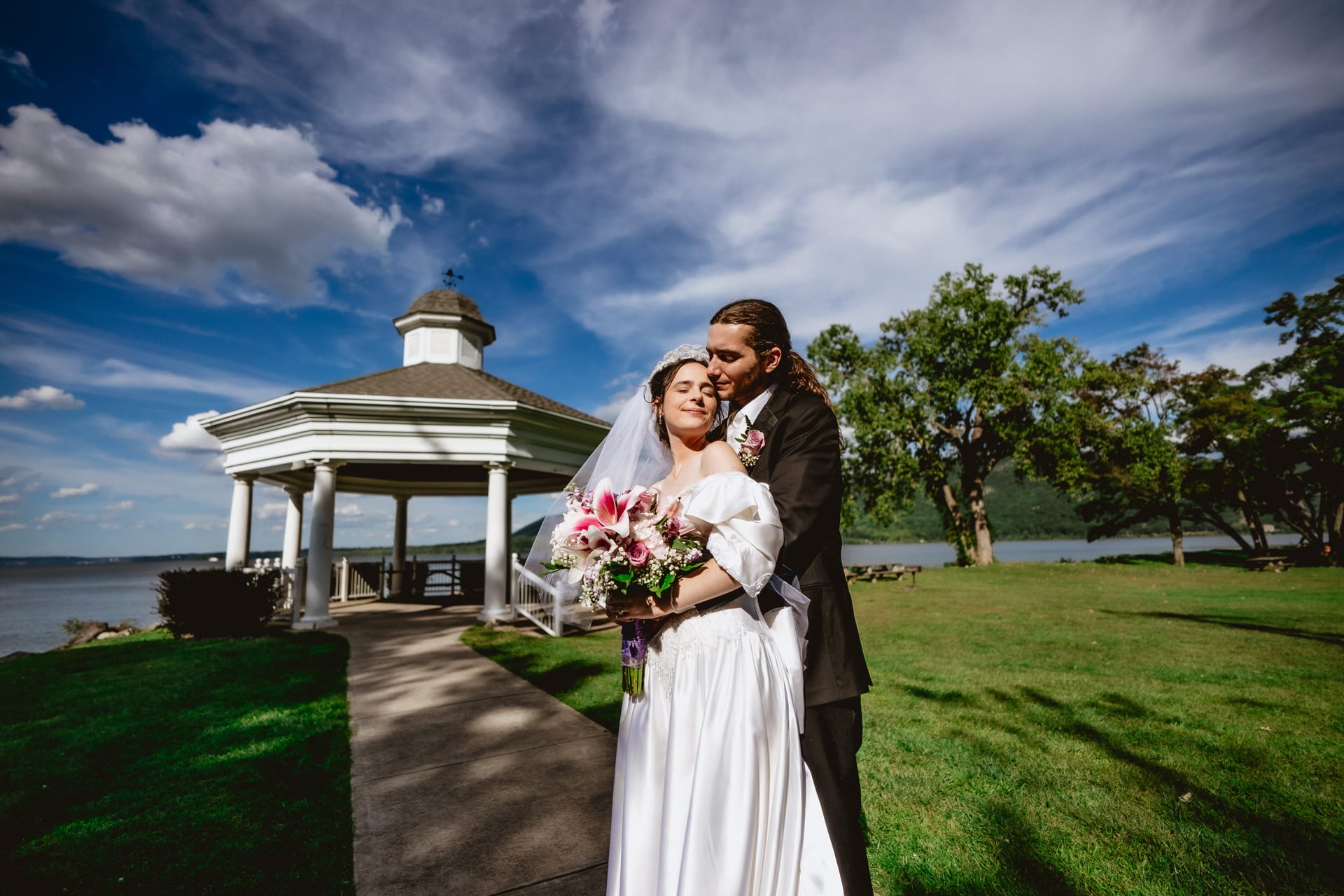 Hudson Valley wedding photographer