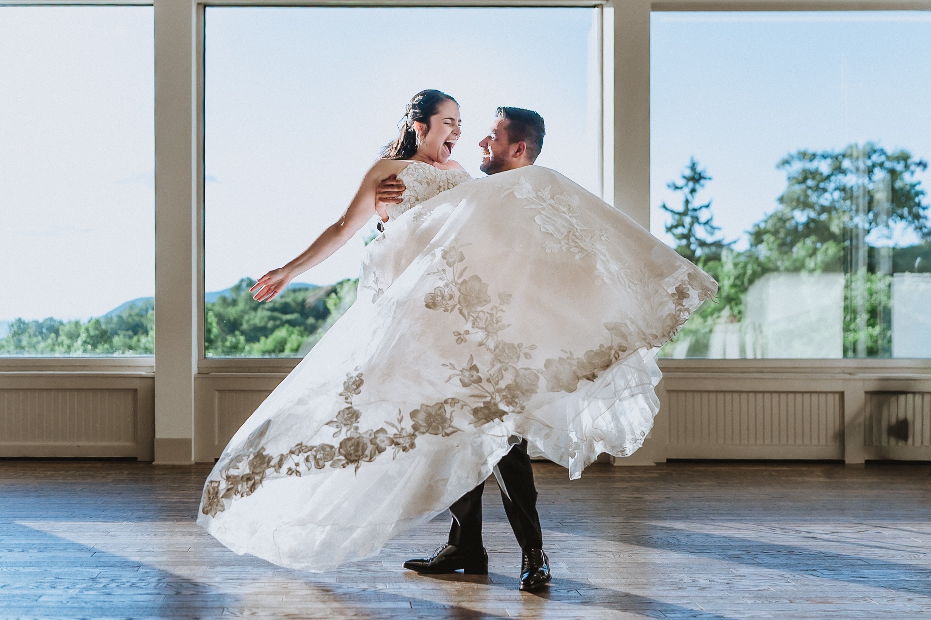 Garrison Wedding Photographer